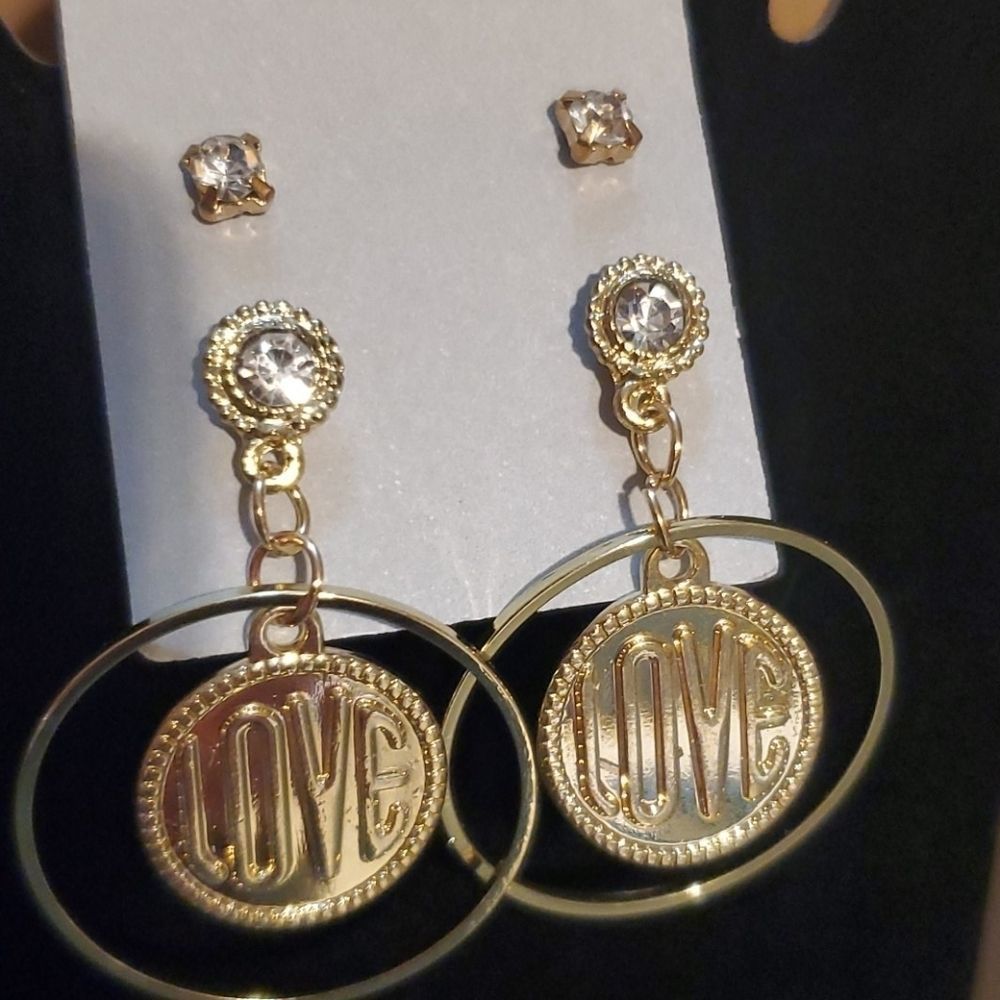 Love Earrings  ( Any 5 Items For $20 )